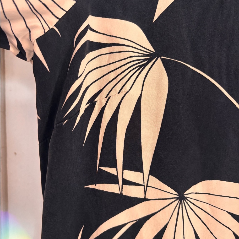 Tommy Bahama Black and Cream Tropical silk Dress - Picture 6 of 6